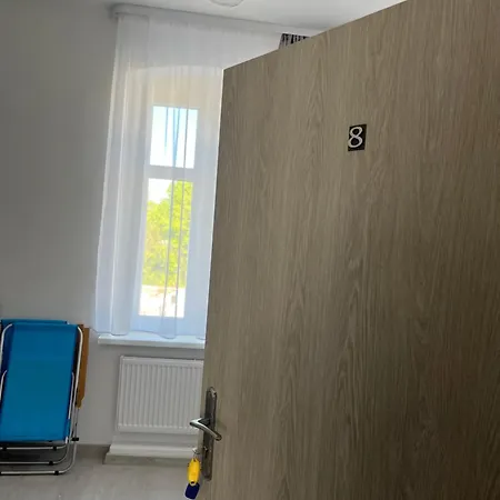 Wibor Ulica Tesknoty 5 3*