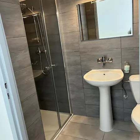 Wibor Ulica Tesknoty 5 * Dziwnow