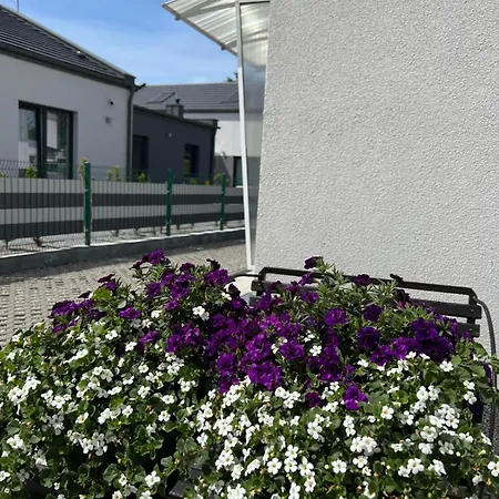 게스트하우스 Wibor Ulica Tesknoty 5 Dziwnów