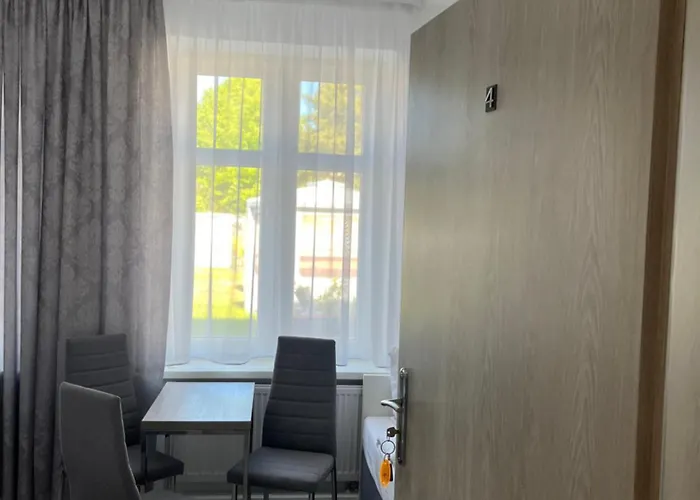 Wibor Ulica Tesknoty 5 Maison d'hôtes